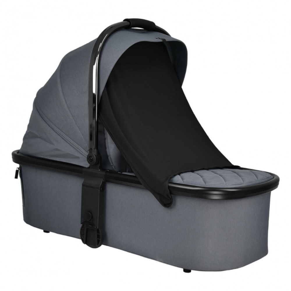 Μια εξαιρετική νέα προσθήκη ήρθε στην οικογένεια της Bebe Stars με σκοπό να διευκολύνει κάθε γονέα!Το Mirage 2 σε 1 πολυκαρότσι είναι στυλάτο, μοντέρνο, άνετο, ευέλικτο και όπως πάντα ποιοτικό  με την υπογραφή της Bebe Stars!Ο καινοτόμος αυτόματος μηχανισμός Quick –Twist του τιμονιού γονέα με τ