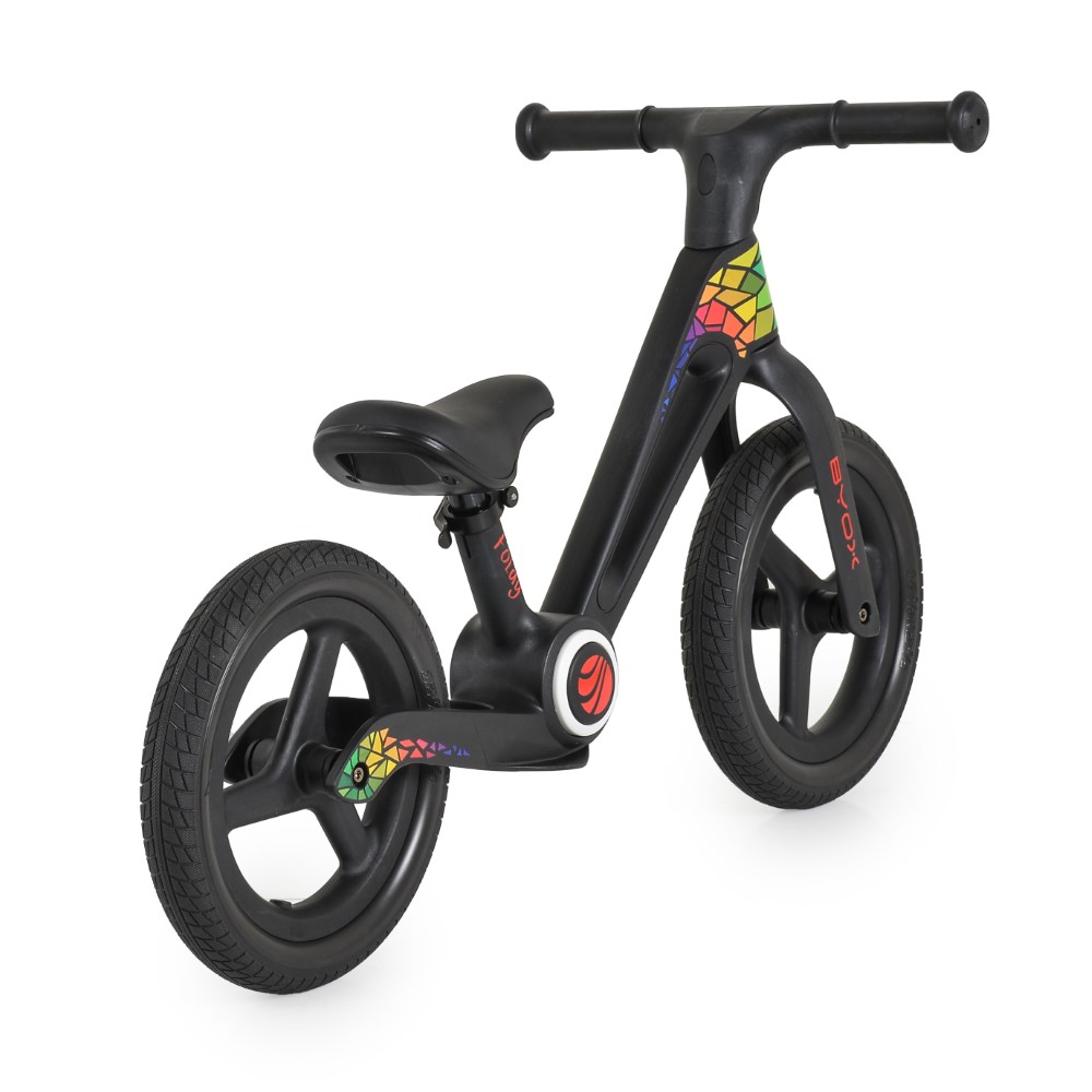 Η φωτογραφία δείχνει Balance Bike Foldy – Ένα διασκεδαστικό ξεκίνημα στον κόσμο της ποδηλασίας!Δώστε στο παιδί σας την ελευθερία και την αυτοπεποίθηση να εξερευνήσει με αυτό το ελαφρύ, ασφαλές και άνετο ποδήλατο ισορροπίας, ειδικά σχεδιασμένο για μικρούς λάτρεις της περιπέτειας ηλικίας 2-5 ετών (έως