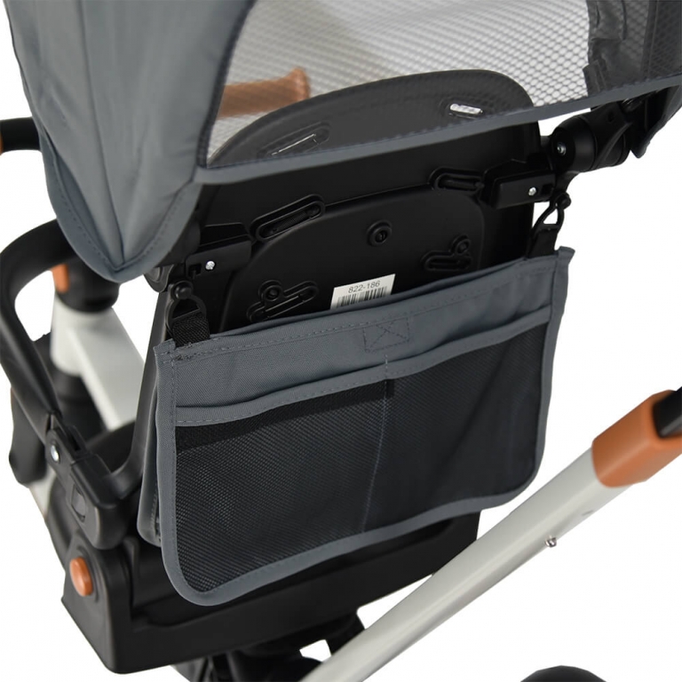 Η φωτογραφία δείχνει Ετοιμαστείτε μικροί και μεγάλοι για τις πιο συναρπαστικές βόλτες σε κάθε γωνιά της πόλης με το νέο τρίκυκλο Urban της Bebe Stars!Ένα πολυχρηστικό μοντέλο, καθώς χρησιμοποιείται με 7 διαφορετικούς τρόπους και συντροφεύει το παιδάκι σας για χρόνια σε κάθε του βήμα.