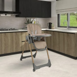 Η φωτογραφία δείχνει Το νέο καρεκλάκι Milk της Bebe Stars είναι η ιδανική επιλογή για γονείς που αναζητούν ένα λειτουργικό και ασφαλές προϊόν για τα μικρά τους, αποκτήστε το σήμερα και δώστε στο παιδί σας την άνεση που του αξίζει!Σχεδιασμένο για παιδιά ηλικίας από 6+ μηνών ή μέχρι 15 kg.