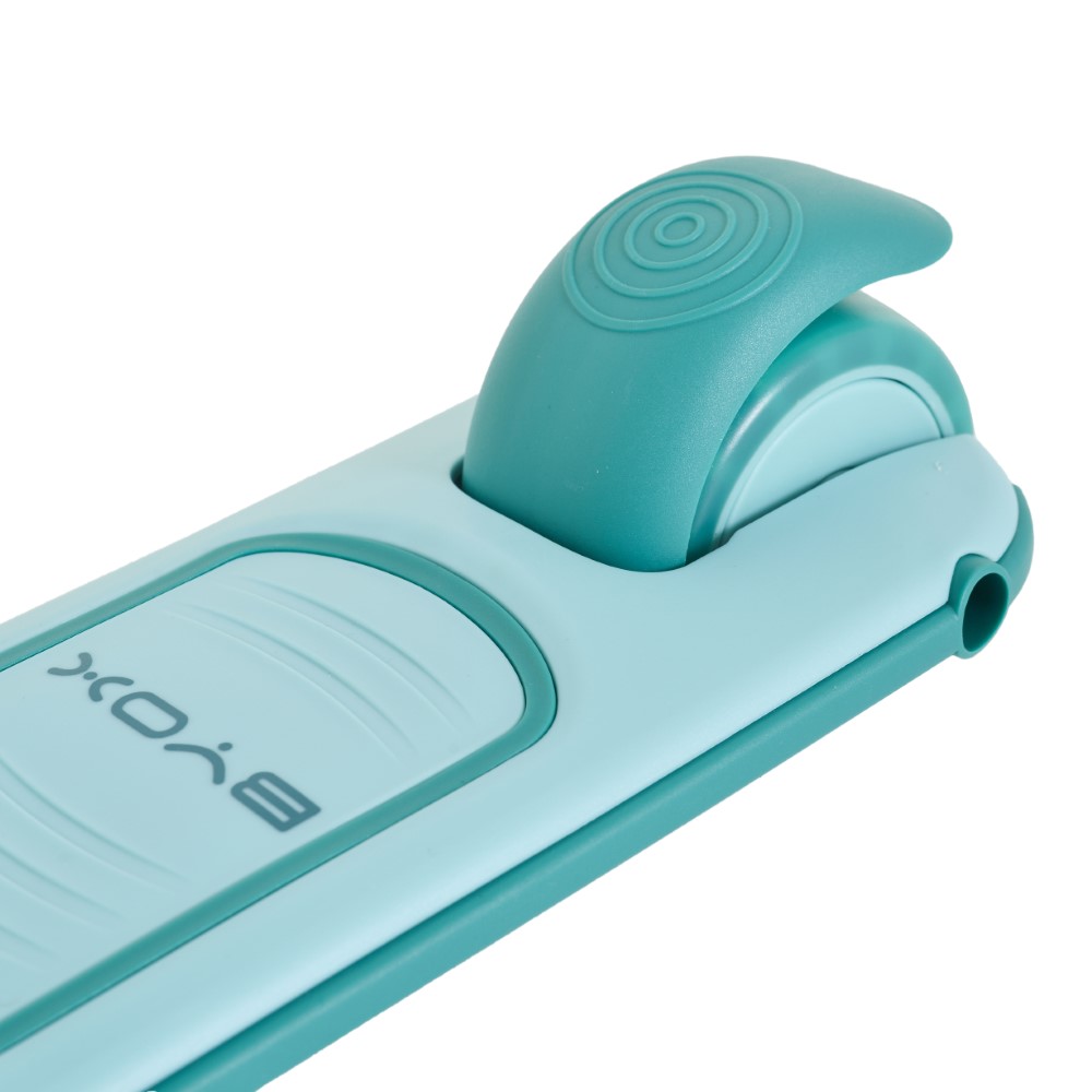 Η φωτογραφία δείχνει Παιδικό μετατρεπόμενο σκούτερ 2 σε 1 με κάθισμα.