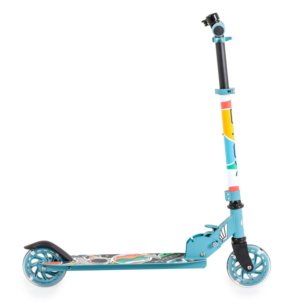 Η φωτογραφία δείχνει Πτυσσόμενο παιδικό σκούτερ με βάση αλουμινίου και T-BAR.