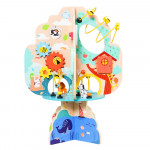 Η φωτογραφία δείχνει Ξύλινο παιχνίδι σε σχήμα δέντρου με πολλαπλές δραστηριότητες.