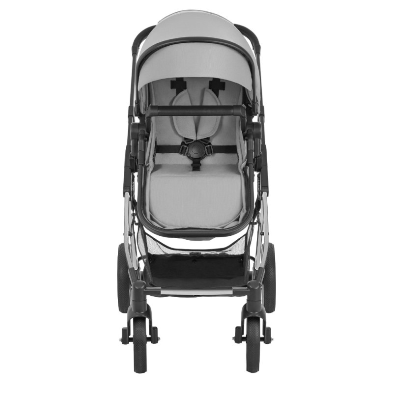 Καρότσι 3 σε 1 της εταιρείας Kikka Boo με ελαφρύ ατσάλινο σκελετό και εύκολο μετρατρέψιμο κάθισμα σε καλαθούνα.