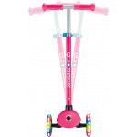 Globber Scooter Primo Lights V2 Fuchsia (423-610-4)Πατενταρισμένο κουμπί κλειδώματος τιμονιού που σταθεροποιεί το σύστημα διεύθυνσης των δύο μπροστινών τροχών ώστε να κινείται μόνο προς τα εμπρός και προς τα πίσω, βοηθώντας τα παιδιά να μάθουν να ισορροπούν.