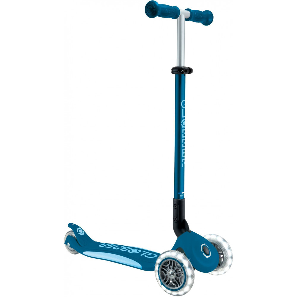 Η φωτογραφία δείχνει Globber Scooter Elite Lights V2 Petrol Blue (439-601-3).