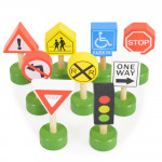 Σετ 18 τεμαχίων.