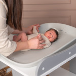 Η φωτογραφία δείχνει LORELLI ΑΛΛΑΞΙΕΡΑ ΜΑΛΑΚΗ LULUΖεστή στην αφή επιφάνεια από αφρό υψηλής ποιότηταςΔιαβαθμισμένη επιφάνεια για εύκολη παρακολούθηση της ανάπτυξης του μωρούΟ υπερυψωμένος σχεδιασμός βοηθά στην ανακούφιση των κολικών και της γαστροοισοφαγικής παλινδρόμησηςΜαλακή και σταθερή προστατευτ