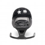 Η φωτογραφία δείχνει LORELLI ΗΛΕΚΤΡΙΚΗ ΚΟΥΝΙΑ ΡΙΛΑΞ SIENA GRAPHITE 100901100025 ταχύτητες λειτουργίας ταλάντωσηςΡυθμιζόμενη ανάκλιση πλάτηςΑφαιρούμενη κουκούλα με κουνουπιέραΈξυπνος αισθητήρας κίνησης - προσαρμόζεται στις κινήσεις όταν το μωρό είναι ξύπνιο ή κοιμισμένοΠροσαρμογέας /περιλαμβάνεται στ