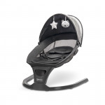 Η φωτογραφία δείχνει LORELLI ΗΛΕΚΤΡΙΚΗ ΚΟΥΝΙΑ ΡΙΛΑΞ SIENA GRAPHITE 100901100025 ταχύτητες λειτουργίας ταλάντωσηςΡυθμιζόμενη ανάκλιση πλάτηςΑφαιρούμενη κουκούλα με κουνουπιέραΈξυπνος αισθητήρας κίνησης - προσαρμόζεται στις κινήσεις όταν το μωρό είναι ξύπνιο ή κοιμισμένοΠροσαρμογέας /περιλαμβάνεται στ