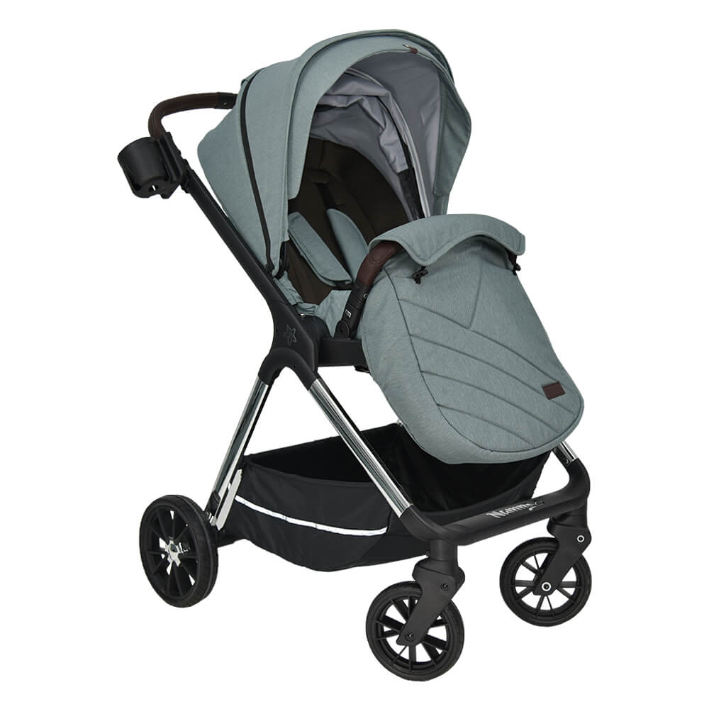 Πολυκαρότσι της εταιρείας Bebe Stars.