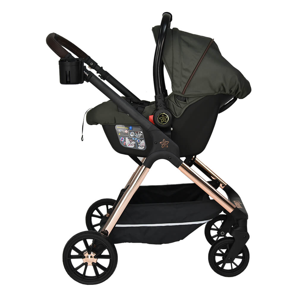 Πολυκαρότσι της εταιρείας Bebe Stars.