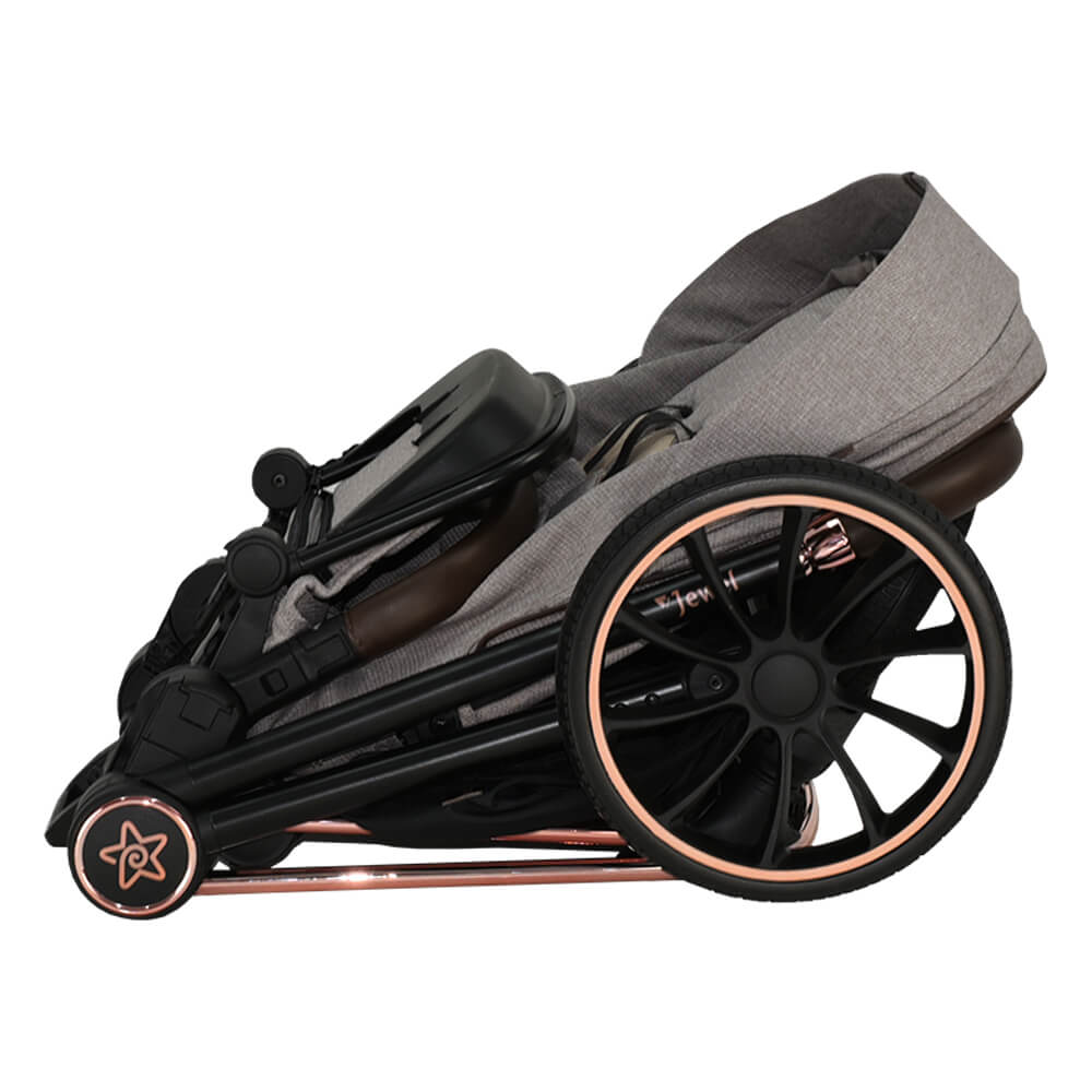 Το πολυκαρότσι  Jewel 3 σε 1  είναι κατάλληλο για παιδιά βάρους από 0 έως 22 kg ή 4 χρόνων .