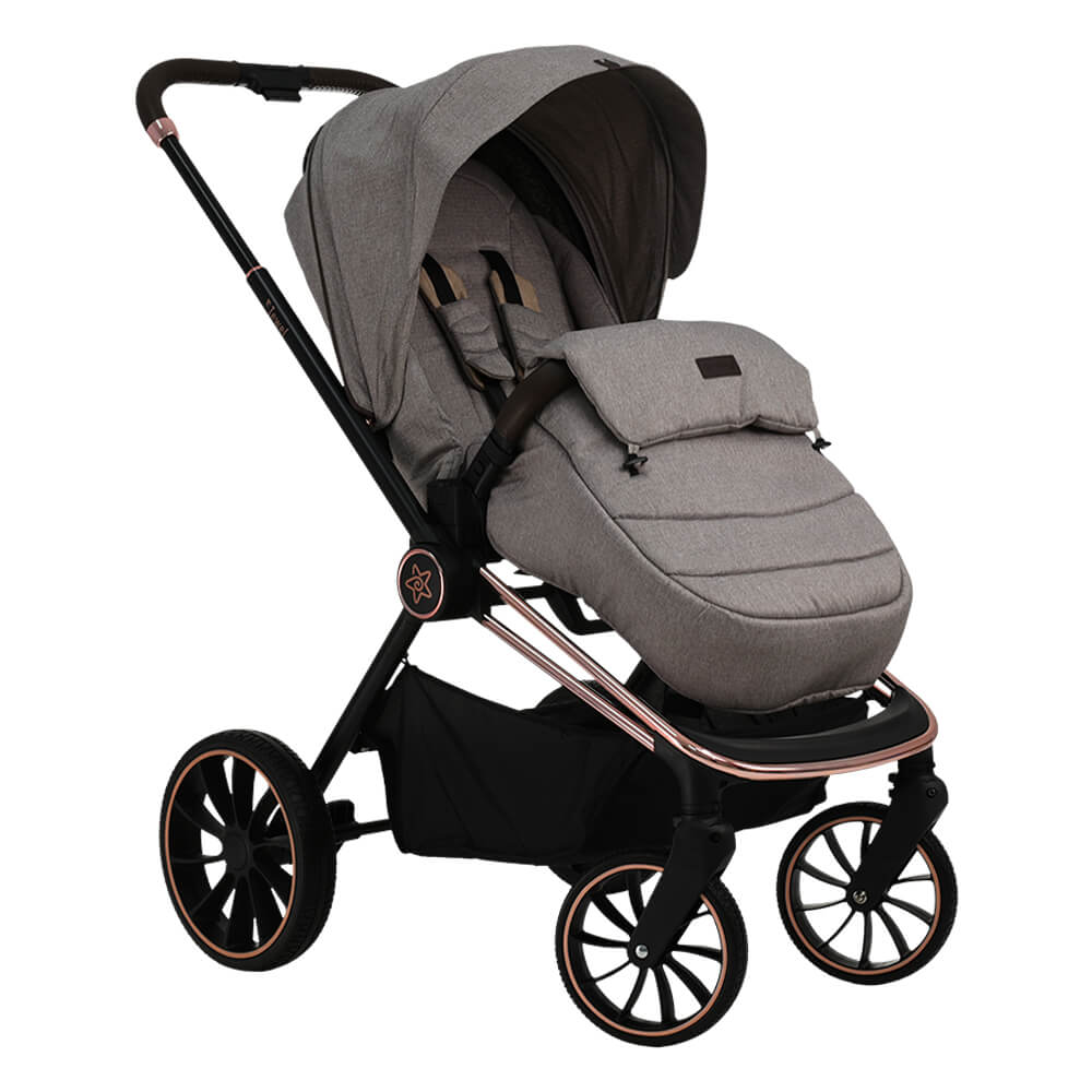 Το πολυκαρότσι  Jewel 3 σε 1  είναι κατάλληλο για παιδιά βάρους από 0 έως 22 kg ή 4 χρόνων .