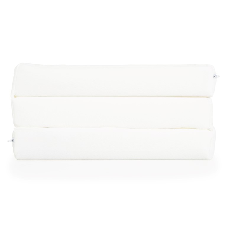 Η φωτογραφία δείχνει Το αναδιπλούμενο στρώμα Snooze Pure είναι βολικό, εύκολο στη μεταφορά και διαθέτει αφαιρούμενη θήκη για εύκολο πλύσιμο και περιποίηση.