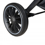 Η φωτογραφία δείχνει Το νέο βελτιωμένο καρότσι City Plus της Bebe Stars είναι ελαφρύ, άνετο, ευέλικτο και εύκολο στη χρήση.