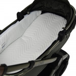 Η φωτογραφία δείχνει Ένα καινούργιο πολυκαρότσι που ήρθε για να σας συνεπάρει τόσο με τον κομψό σχεδιασμό του όσο και την πολυλειτουργικότητά του.