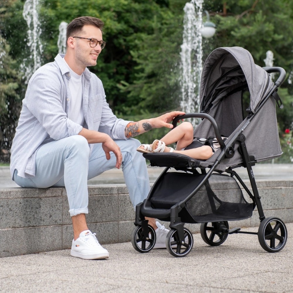 Καρότσι βόλτας της εταιρείας Kikka Boo.