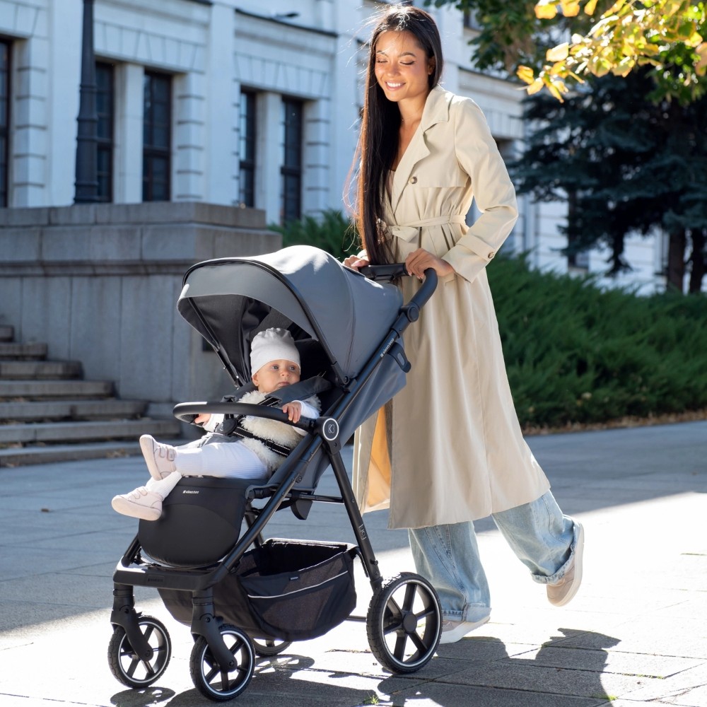 Καρότσι βόλτας της εταιρείας Kikka Boo.