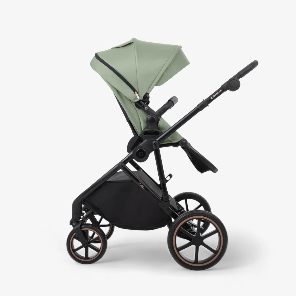 Η φωτογραφία δείχνει Πολυκαρότσι της εταιρείας Kikka Boo.