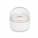 Η φωτογραφία δείχνει Γιο Γιο με κάθισμα της εταιρείας Cangaroo.