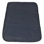 Η φωτογραφία δείχνει Η νέα τσάντα ώμου της Bebe Stars με το μοντέρνο και κομψό σχεδιασμό της αποτελεί το πιο πρακτικό αξεσουάρ για κάθε μητέρα όταν οργανώνει τη βόλτα της με το παιδί.