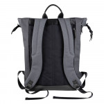 Η φωτογραφία δείχνει Ένα κομψό και άνετο unisex backpack φτιαγμένο από αδιάβροχο υλικό με λεπτομέρειες από οικολογικό δερματίνι κατέφθασε στην Bebe Stars για να συναρπάσει κάθε γονιό, καθώς θα μπορούν να το χρησιμοποιούν και οι δύο.