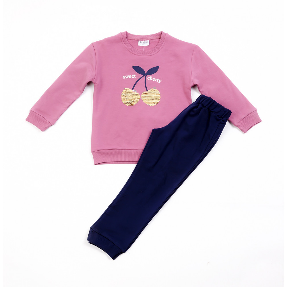 Παιδικό φούτερ  σετ Trax για κορίτσιΑποτελείται από μακρυμάνικη φούτερ μπλούζα με όμορφο τύπωμα μπροστά με παγίετες, σε συνδυασμό με μονόχρωμο κολάνΠοιοτικά ρούχα από την Ελληνική Εταιρία Trax με απίστευτα ανθεκτικά υφάσματα και χρώματαΣύνθεση: 95%Cotton-5%Elastan