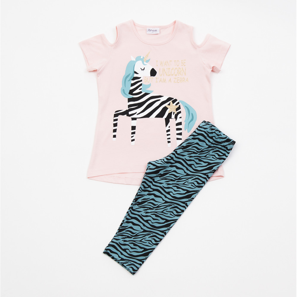 ΠΑΙΔΙΚΟ ΣΕΤ ΓΙΑ ΚΟΡΙΤΣΙ ΑΠΟ ΤΗΝ ΕΤΑΙΡΕΙΑ TRAXΠεριλαμβάνει :Μπλούζα με τύπωμαΠαντελόνιΣύνθεση: 100% Βαμβάκι-μπλούζα και 95% Βαμβάκι-5% Lycra-παντελόνιΕλληνικής κατασκευής